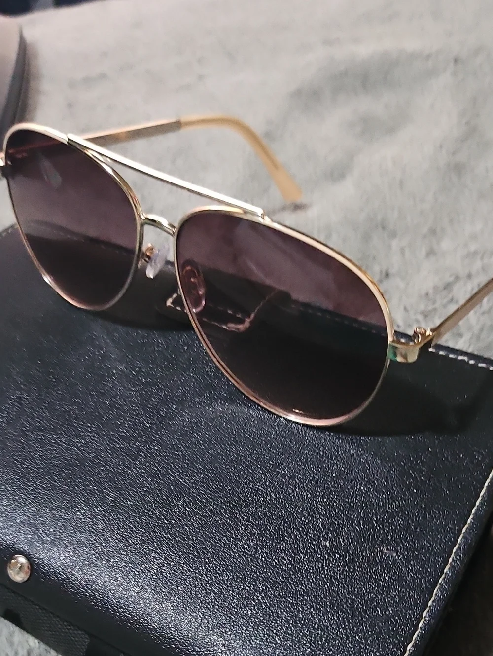Oscar De Larenta Womens Designer Sunglasses